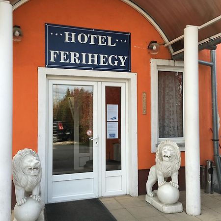 Hotel Ferihegy Vecsés Eksteriør bilde